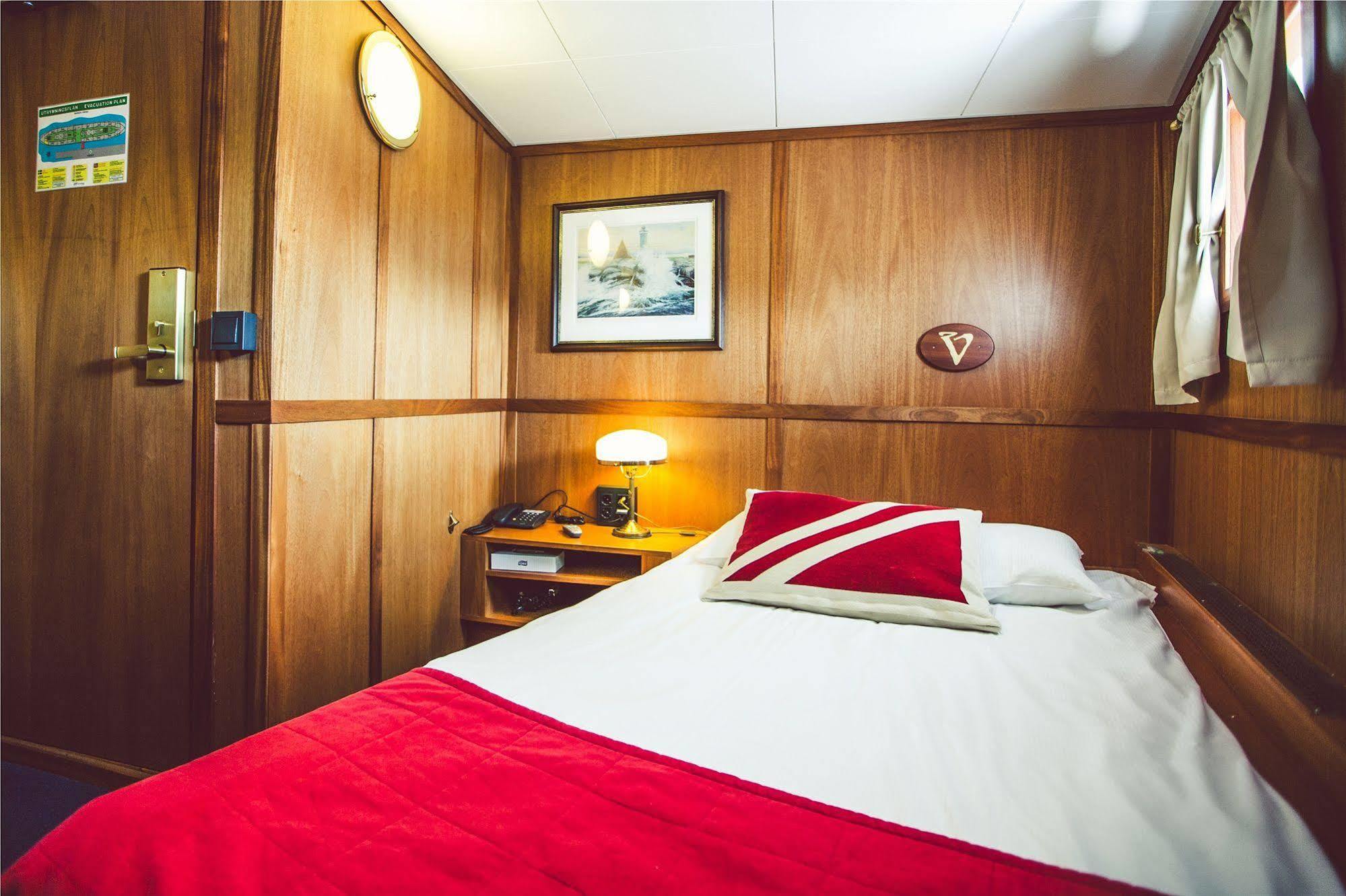 Hotel Barken Viking Гьотеборг Екстериор снимка